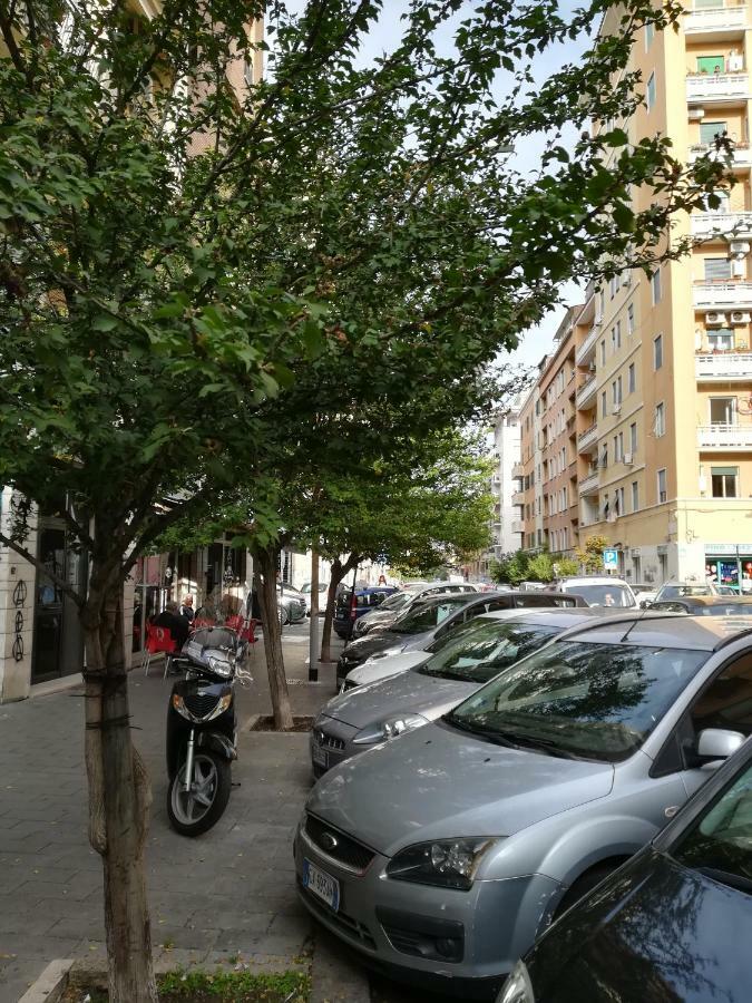 Roma Metro Furio Camillo Lägenhet Exteriör bild